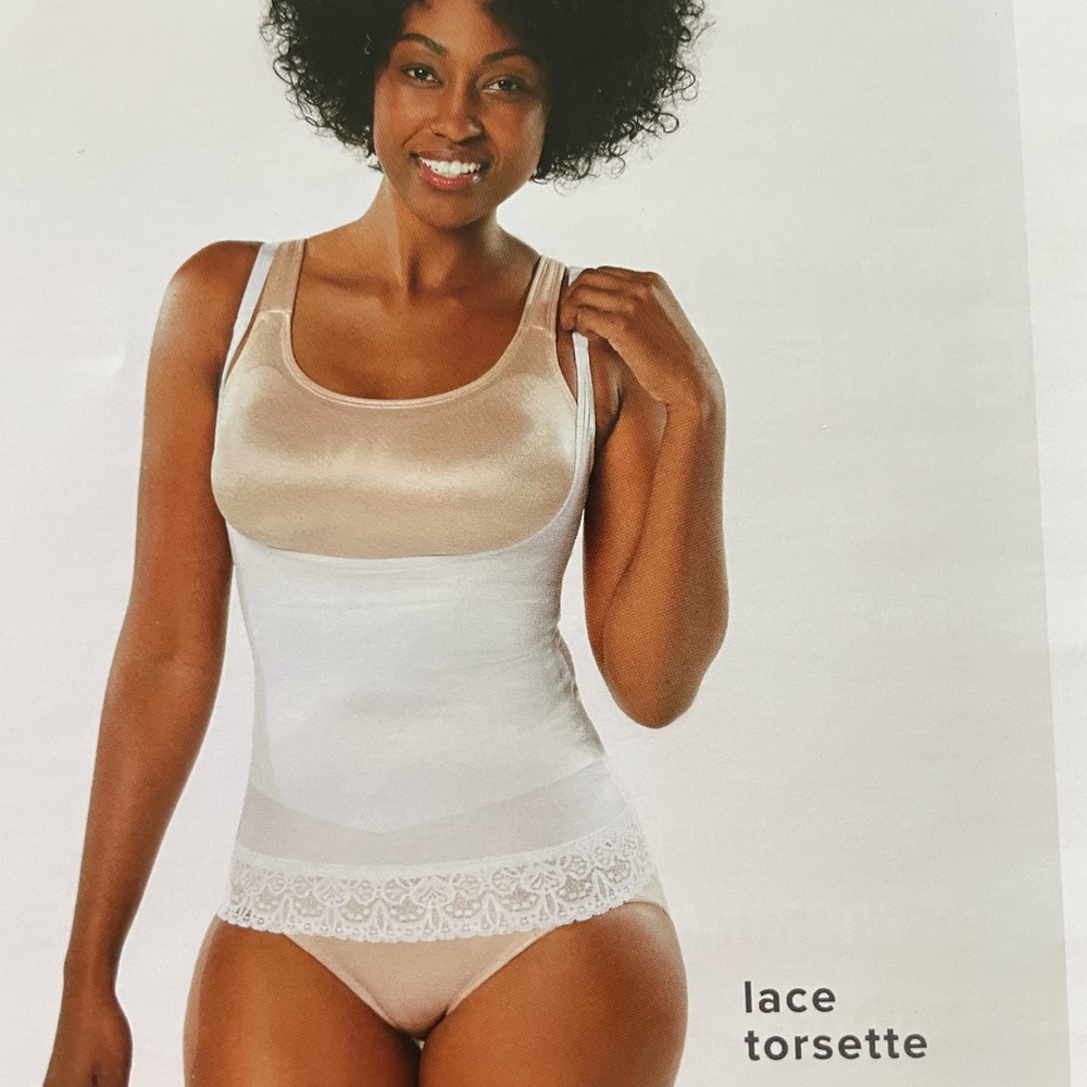 Ruby Ribbon White Lace trimmed Torsette
